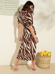 Friends Like These Brown Animal Raglan Short Puff Sleeve Jersey Midi Dress - Image 4 of 4