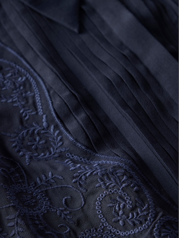Mint Velvet Embroidered Shirt - صورة 8 من 8