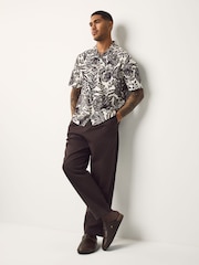 Monochrome Floral Printed Short Sleeve Shirt - Image 4 of 8