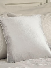وسادة Nigella من Laura Ashley  - صورة 1 من 2