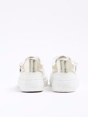 River Island White Girls Faux Leather Triple Plim Trainers - Image 4 of 5