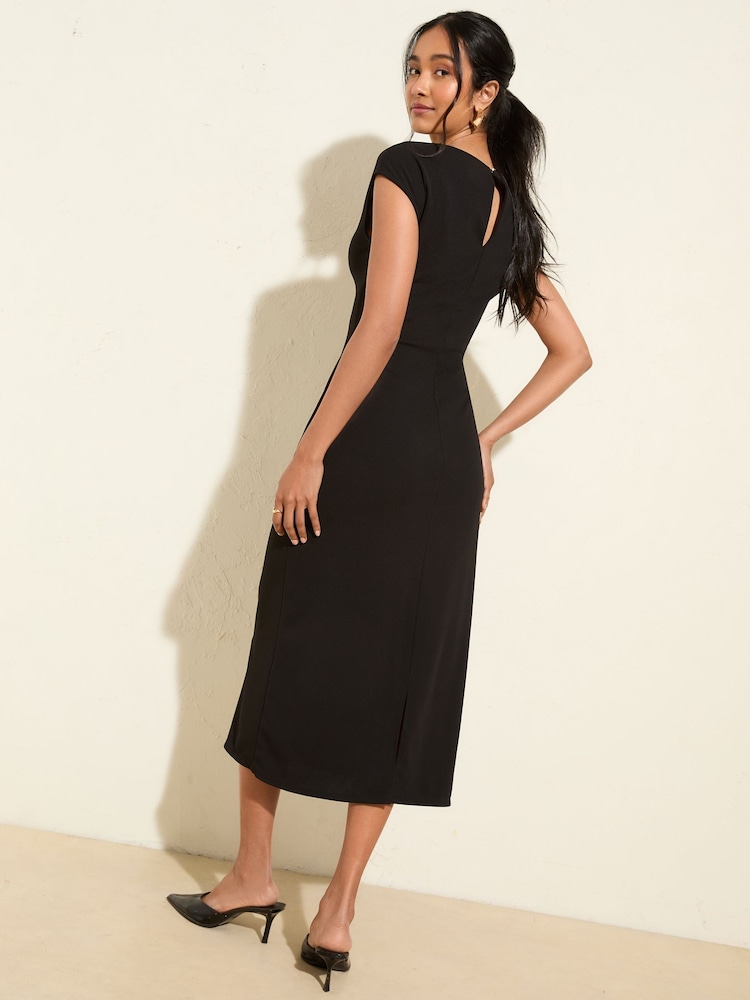 Schwarz - Friends Like These Tailored Jersey Twist Front Hardware Midi Dress - Bild 5 von 5