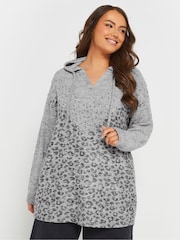رمادي - Yours Curve Leopard Print Studded Hoodie - صورة 1 من 5