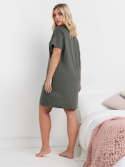 Yours Curve Grey Bows Sleep T-Shirts 2 Pack - Image 3 of 8