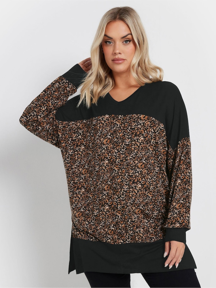 Yours Curve Black Ground Colourblock Top - Image 1 of 5 Yours Curve Black Ground Colourblock Top - Image 1 of 5