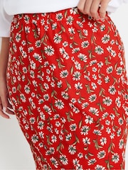 Yours Curve Red Floral Print Textured Skirt - Image 4 of 5