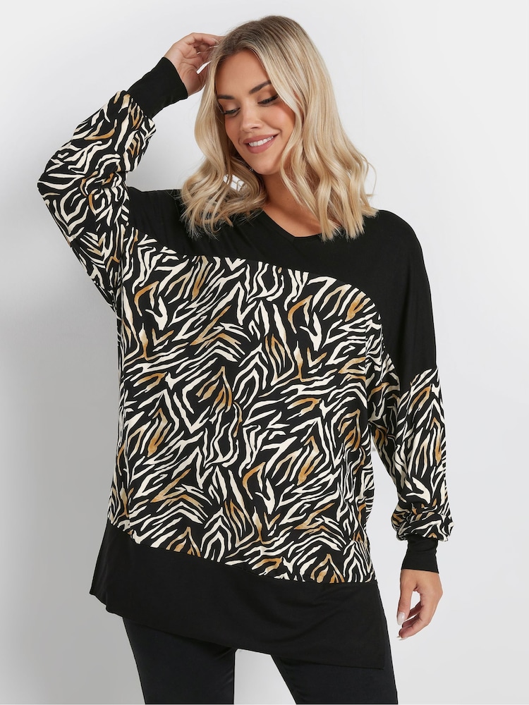 Yours Curve Black Colourblock Top - Image 1 of 6 Yours Curve Black Colourblock Top - Image 1 of 6