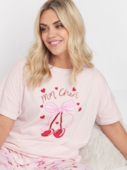 طقم من بيجامة قطن 100% بتصميم أساور مُزيَّنة بعبارة Mon Cheri من Yours Curve - صورة 4 من 5