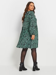 Yours Curve Dark Black Textured Dress - Image 3 of 5