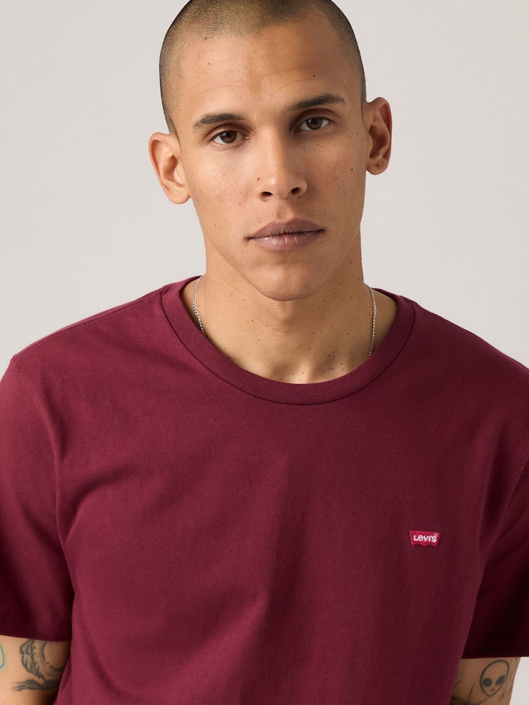 Levi's® Tawny Port Original Housemark T-Shirt - Image 4 of 4 Levi's® Tawny Port Original Housemark T-Shirt - Image 4 of 4