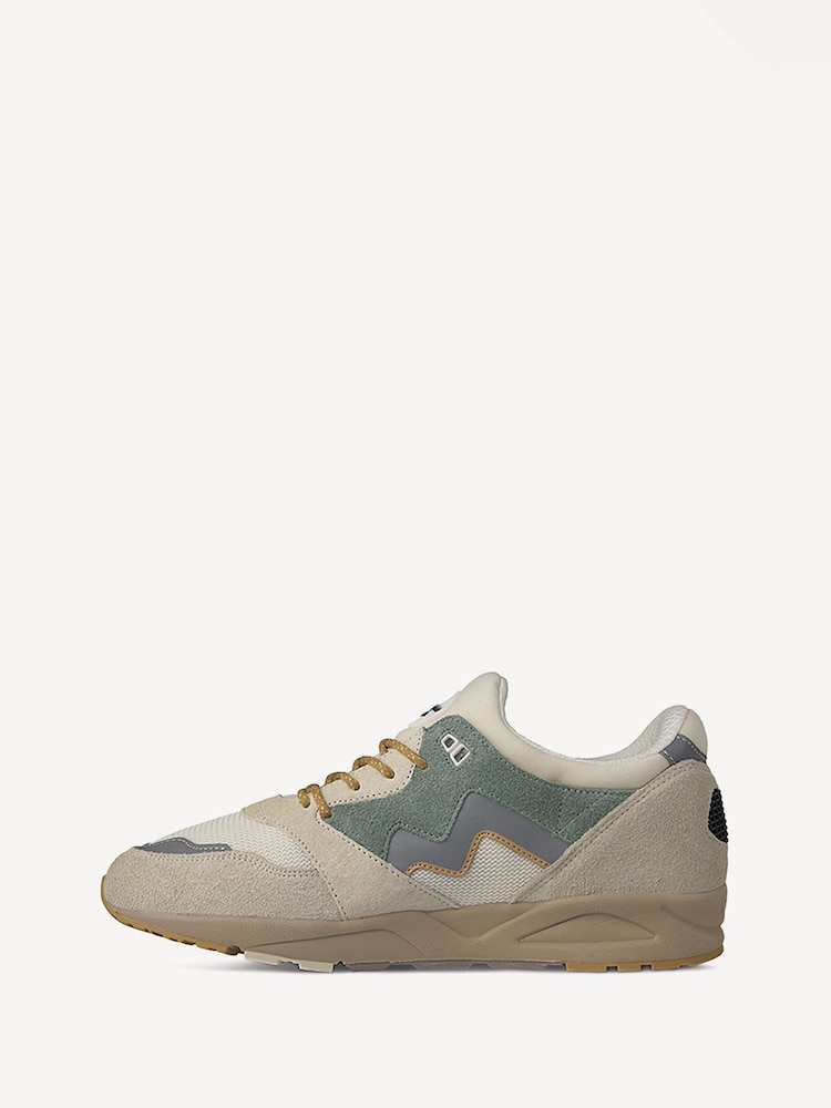 Karhu Cream Aria 95 Trainers - Image 2 of 9