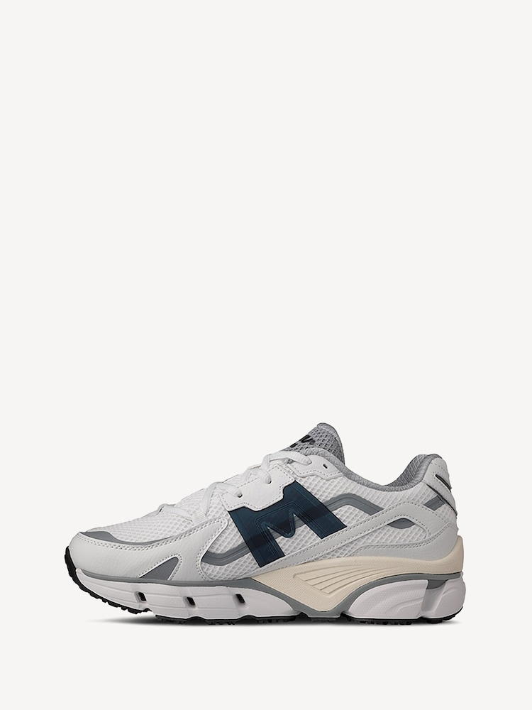 Karhu White Super Fulcrum Trainers - Image 2 of 9 Karhu White Super Fulcrum Trainers - Image 2 of 9