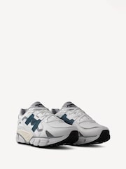 Karhu White Super Fulcrum Trainers - Image 3 of 9