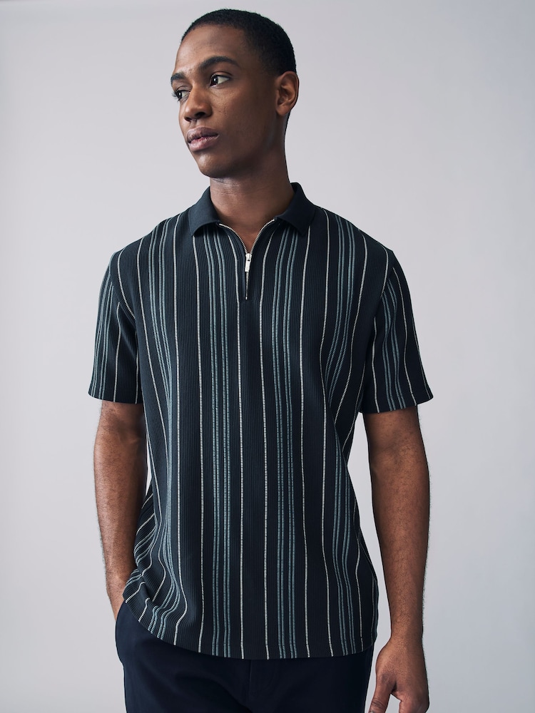 Marineblau/blau - Poloshirt mit vertikalen Streifen und Viertelreißverschluss - Bild 1 von 7