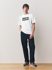 Biało-czarny - Oasis Graphic Band 100% Cotton T-Shirt - Image 2 of 7