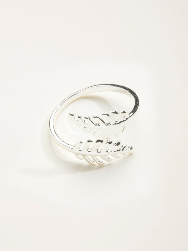 FatFace Silver Tone Leaf Ring - Image 1 of 2 FatFace Silver Tone Leaf Ring - Image 1 of 2