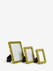Velvet Wiggle Photo Frame - صورة 4 من 5