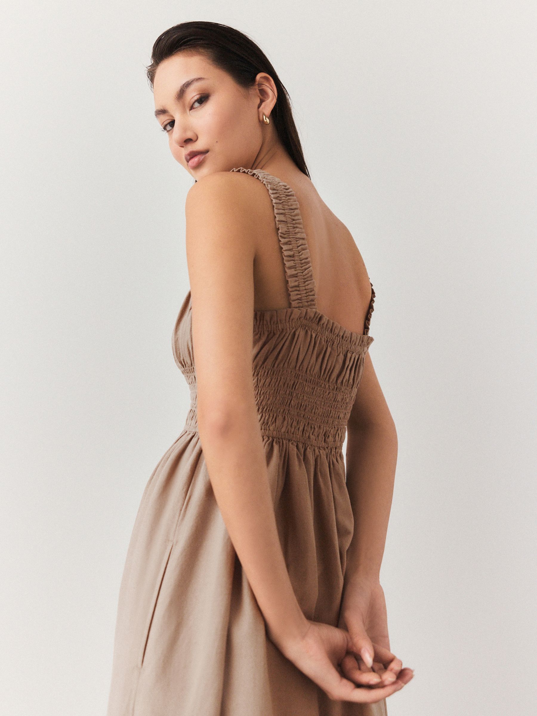 CLASSIC NEUTRAL WOVEN MIDI DRESS