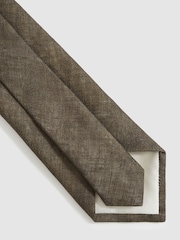 Reiss Olive Elio Linen Textured Tie - Image 4 of 5
