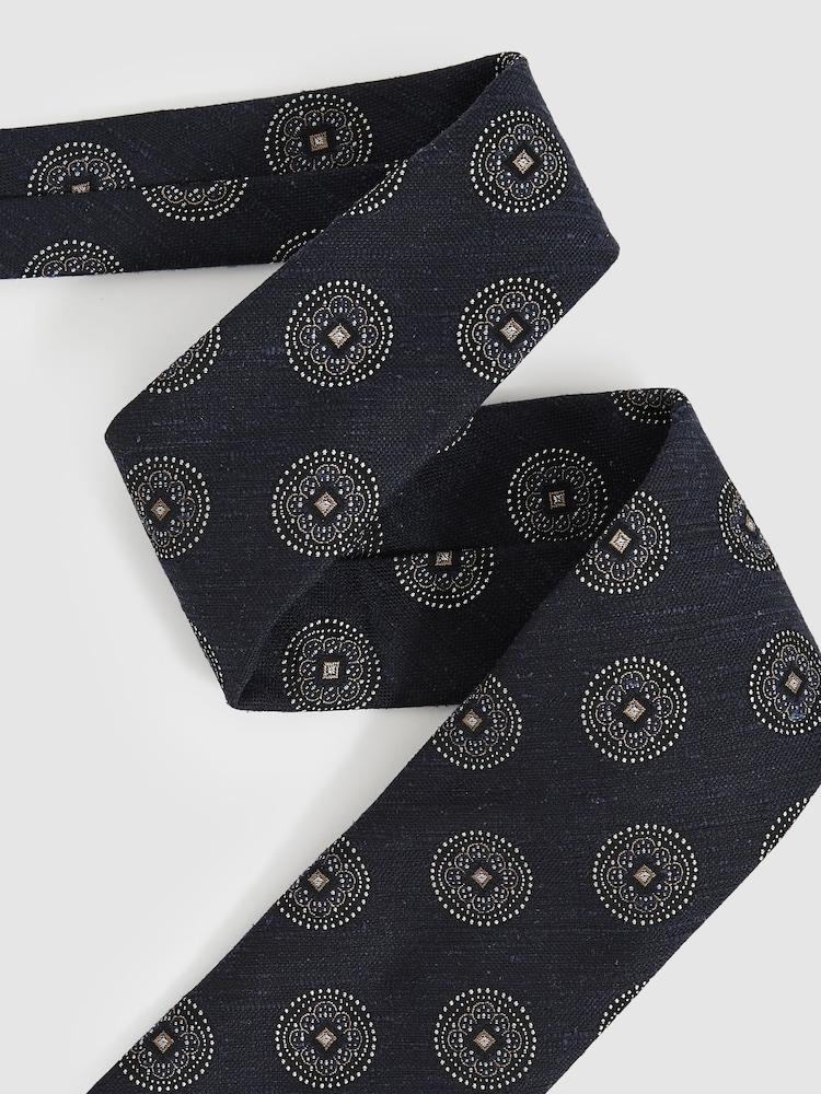 Reiss Navy Ginevra Silk Blend Tie with Medallion Pattern - Image 2 of 4