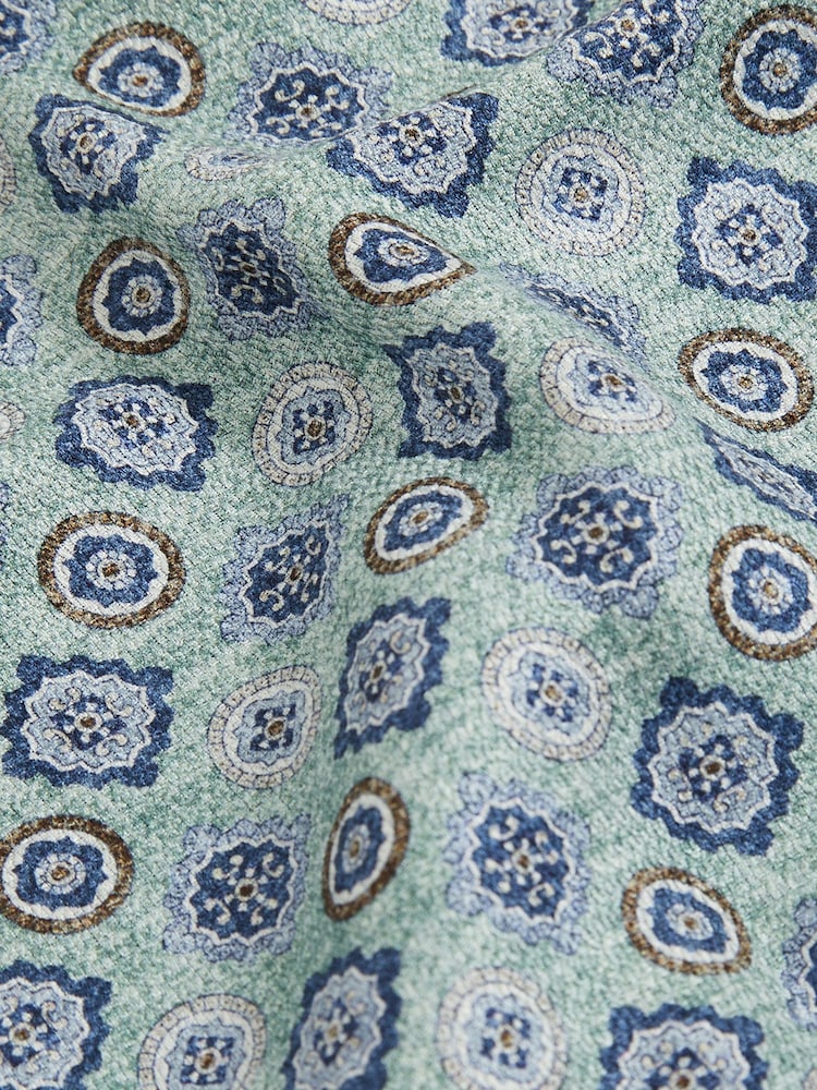 Reiss Soft Sage Giotte Silk Medallion-Print Pocket Square - Image 4 of 4