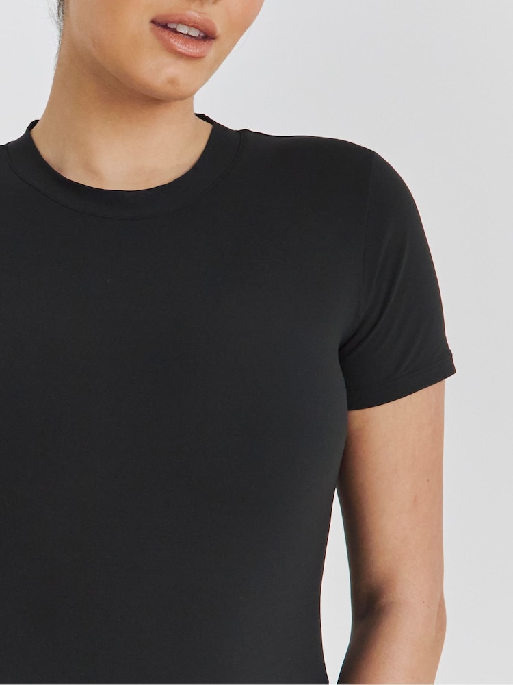 Simply Be Black Smoothing T-Shirt 2 Pack - Image 5 of 5