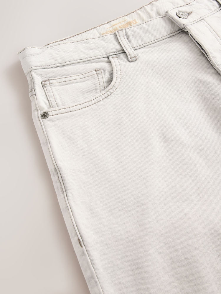 Grey Light Washed Baggy Fit Vintage Wash Denim Jeans - Image 10 of 11