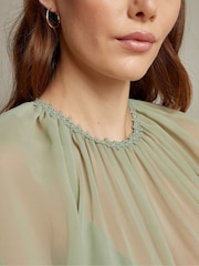 أخضر - فستان طويل بأكمام انسيابية Mona من Monsoon - صورة 3 من 5