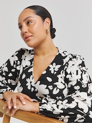 Simply Be Black Supersoft Midi Dress - Image 3 of 4