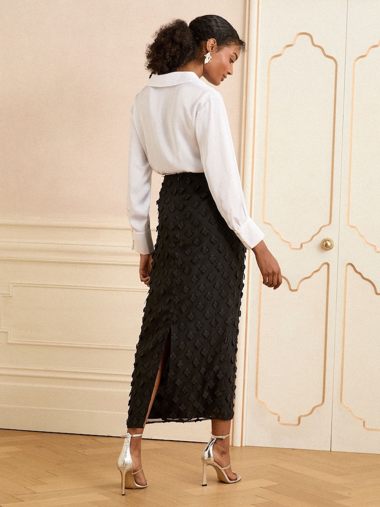 Love & Roses Black Petite 3D Floral Midi Skirt - Image 4 of 4