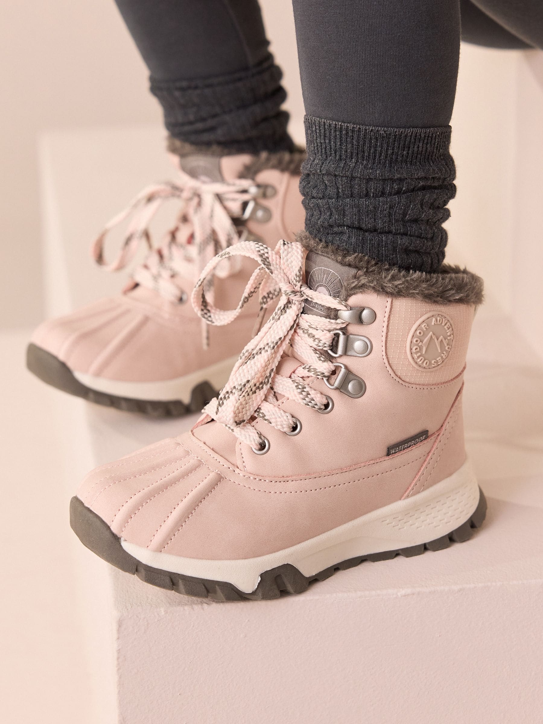 womens duck boots pink