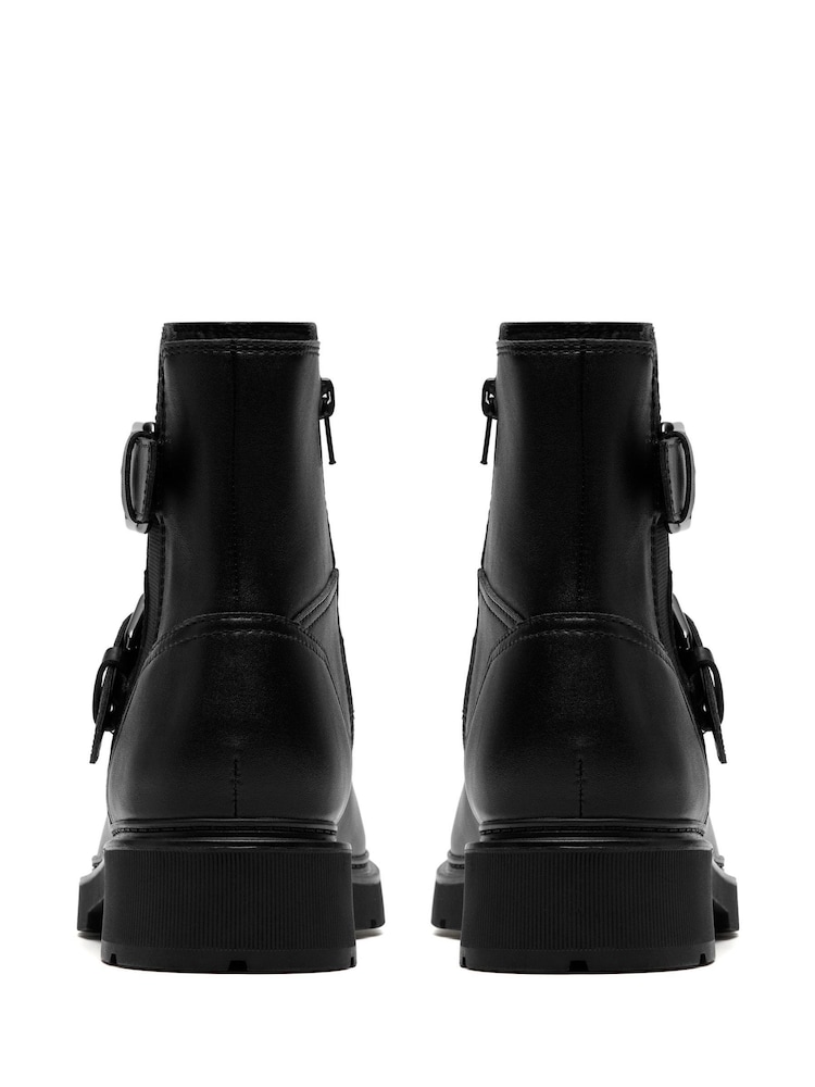 Clarks Black Standard Fit (D) Leather Lauryl Bay Boots - Image 6 of 6 Clarks Black Standard Fit (D) Leather Lauryl Bay Boots - Image 6 of 6