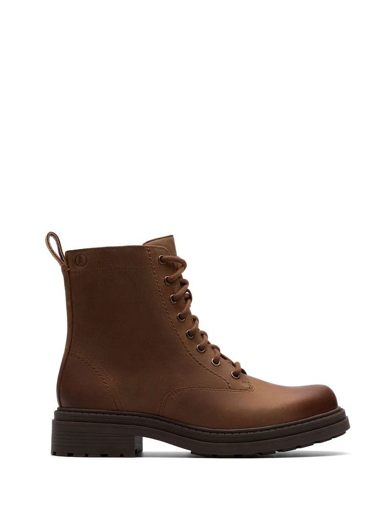 Clarks Brown Standard Fit (D) Leather Orinoco3 Style Boots - Image 1 of 6 Clarks Brown Standard Fit (D) Leather Orinoco3 Style Boots - Image 1 of 6