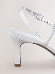 Plateado - Forever Comfort® Strappy Square Toe Heeled Sandals - Imagen 5 de 7