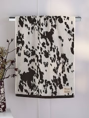 Black Towels - Image 3 of 5