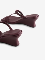 St Agni Red Soft Strap Contour Wedges - Image 6 of 11