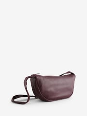 St Agni Red Soft Crescent Bag - Image 5 of 10