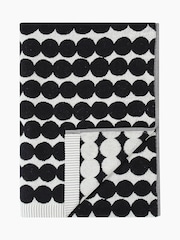 Marimekko White Rasymatto Towel - Image 1 of 4