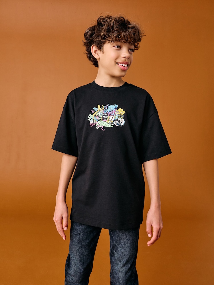 Black Monsters Back Print - Camiseta holgada de manga corta con estampado gráfico (3-16 años) - Imagen 2 de 8