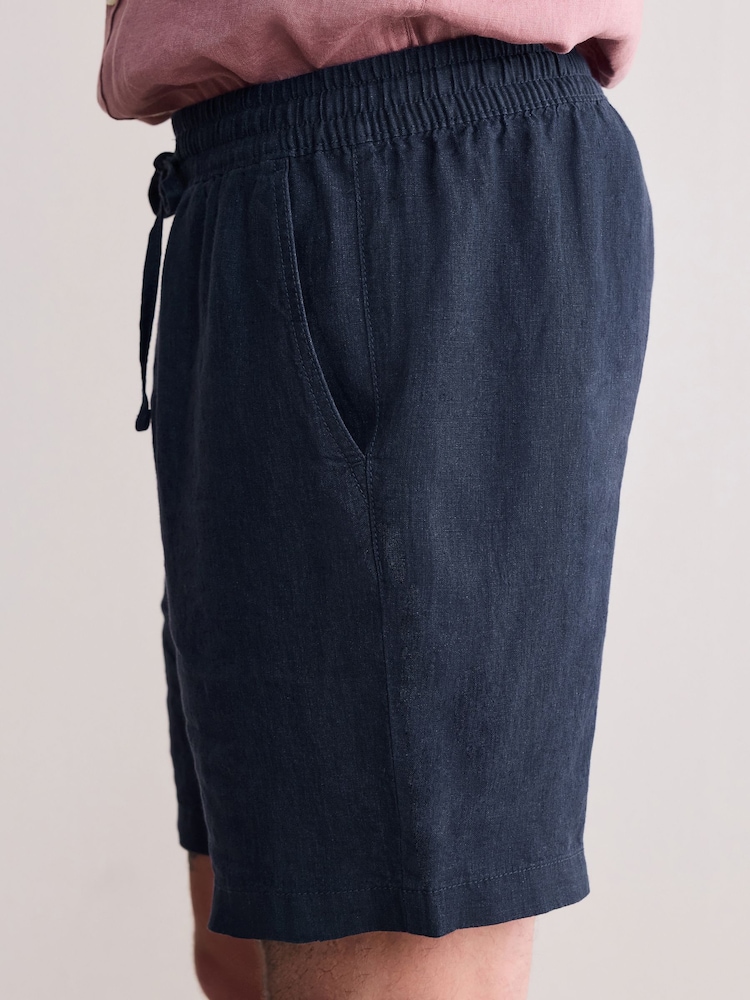 marine - Short Signature avec taille élastique 100% lin - Image 6 of 8