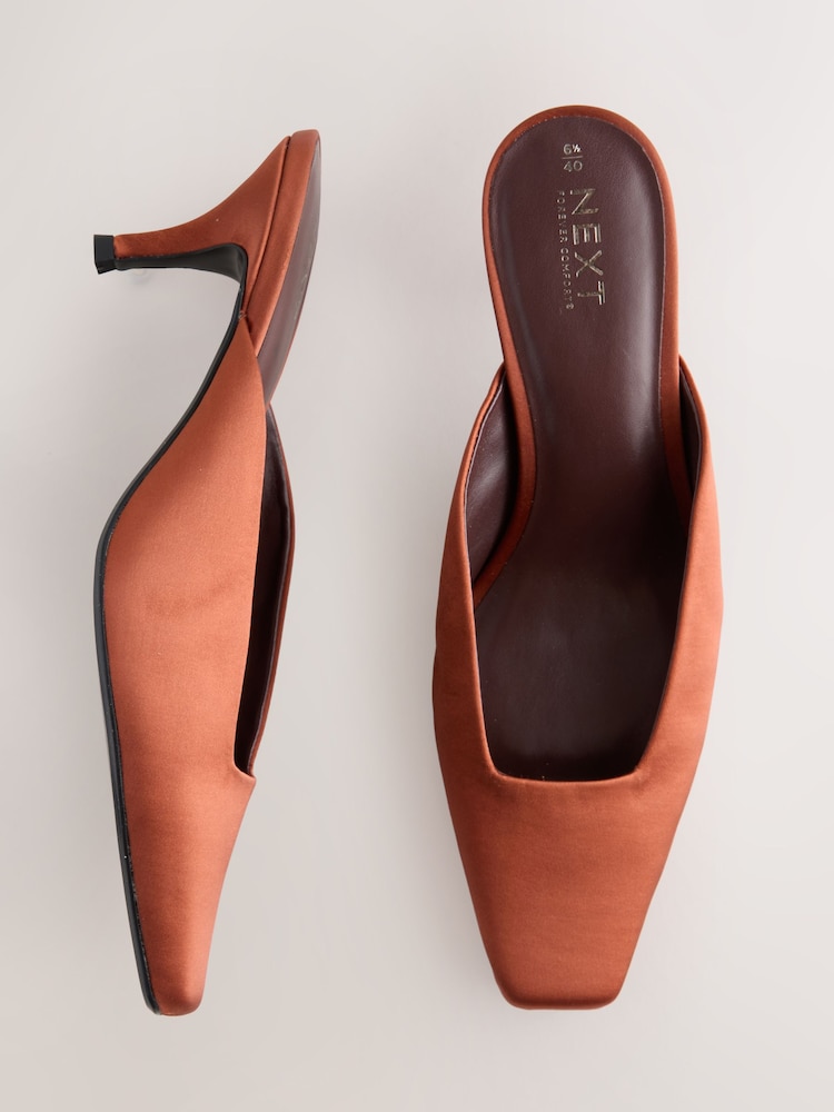 Rust Brown Forever Comfort® Chisel Closed Toe Mules - Image 2 of 5