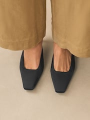 Black Forever Comfort® Chisel Closed Toe Mules - Image 1 of 9