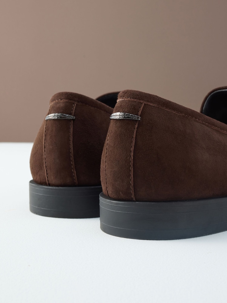 شمواه لون بني داكن - Forever Comfort® Premium Leather With Motionflex Ruched Loafers - صورة 12 من 12 شمواه لون بني داكن - Forever Comfort® Premium Leather With Motionflex Ruched Loafers - صورة 12 من 12