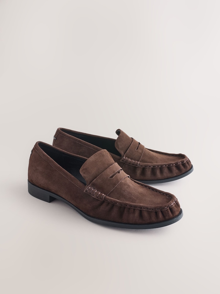 Čokoladno rjav semiš - Forever Comfort® Premium Leather With Motionflex Ruched Loafers - Slika 2 iz 5