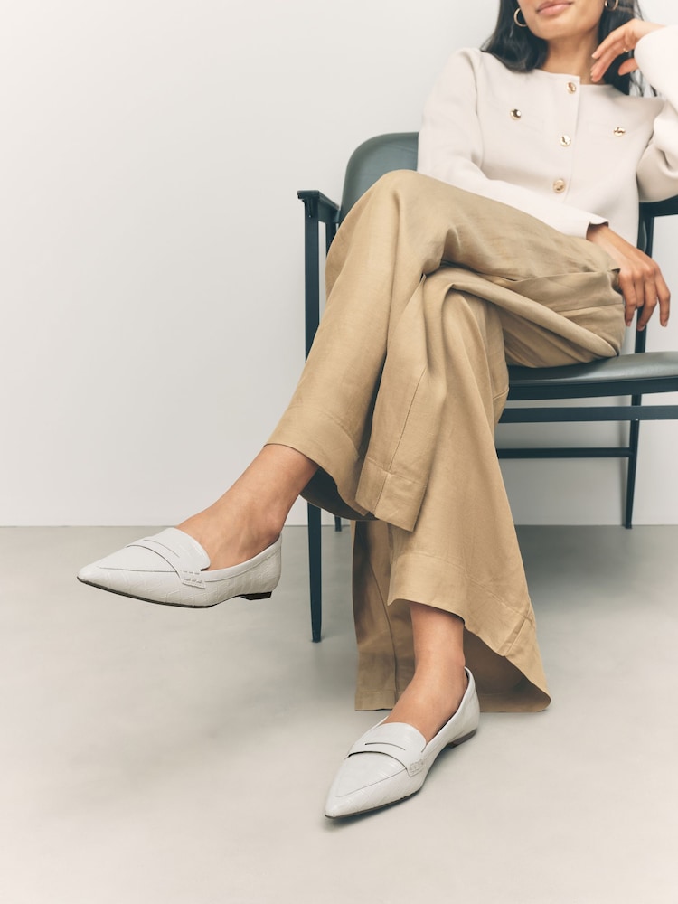 Grey Croc Embossed - Forever Comfort® Premium Leather Pointed Toe Loafers - Imagen 2 de 8 Grey Croc Embossed - Forever Comfort® Premium Leather Pointed Toe Loafers - Imagen 2 de 8