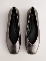Pewter - Sapatilhas de couro Forever Comfort® com bico quadrado - Imagem 1 de 9