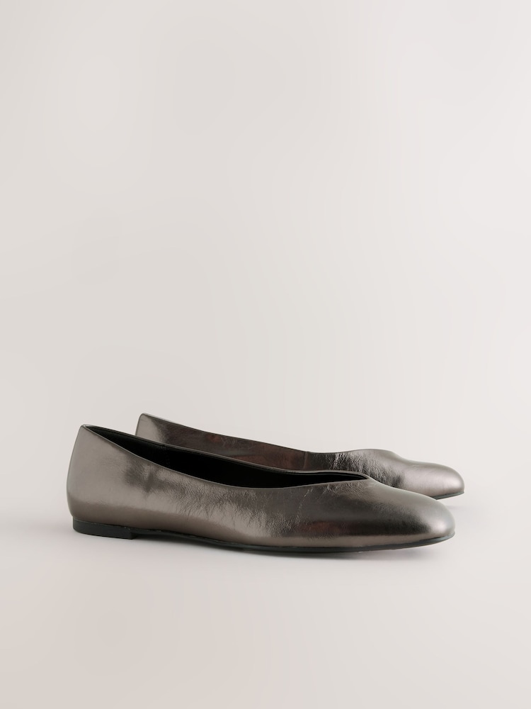 Pewter - Sapatilhas de couro Forever Comfort® com bico quadrado - Imagem 2 de 9