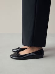 Schwarzes Lackleder - Forever Comfort® Round Toe Ballerina Shoes - Bild 7 von 9