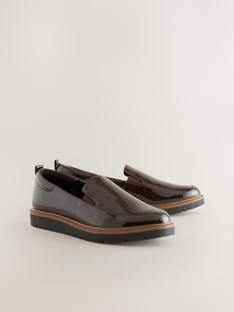 Charol en marrón - Extra Wide Fit Forever Comfort® Slip On Clean Chunky Sole Loafers - Imagen 2 de 10 Charol en marrón - Extra Wide Fit Forever Comfort® Slip On Clean Chunky Sole Loafers - Imagen 2 de 10