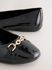 Black Forever Comfort® Chain Hardware Ballerina Flats - Image 4 of 5